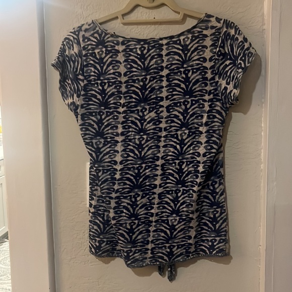 Lucky Brand top. - Picture 4 of 4